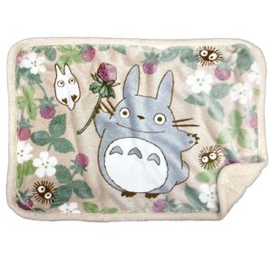 Preorder: My Neighbor Totoro Fluffy plaid Totoro Rapsberry 70 x 100 cm