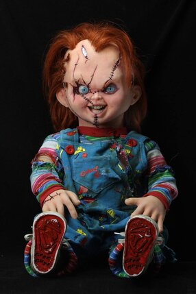 Preorder: Bride of Chucky Prop Replica 1/1 Chucky Doll 76 cm