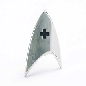 Star Trek Discovery Replica 1/1 Magnetic Starfleet Medical Division Badge