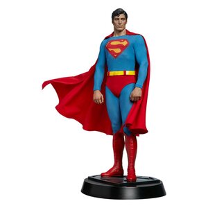 Preorder: Superman Premium Format Figure Superman: The Movie 52 cm