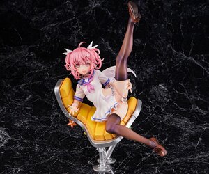 Preorder: Pure Blood Device Statue 1/6 Rossweisse 25 cm