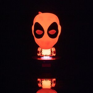 Marvel Icon Light Deadpool