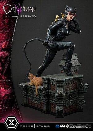 Preorder: DC Comics Statue 1/3 Catwoman 69 cm