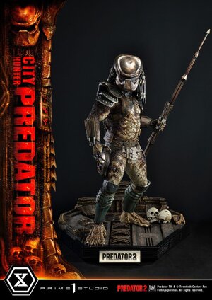 Preorder: Predator 2 Museum Masterline Statue 1/3 City Hunter Predator 105 cm