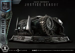 Preorder: Zack Snyder's Justice League Museum Masterline Diorama Bat-Tank Deluxe Version 36 cm