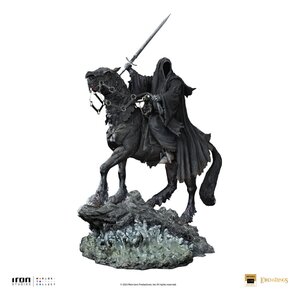 Preorder: Lord Of The Rings Deluxe Art Scale Statue 1/10 Nazgul on Horse 42 cm
