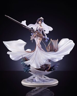 Preorder: Azur Lane PVC Statue 1/7 Ark Royal AmiAmi Limited Edition 42 cm