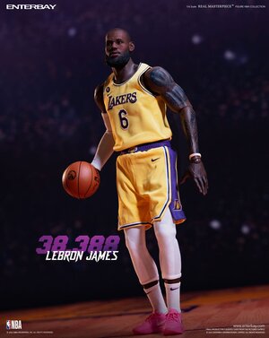 Preorder: NBA Collection Real Masterpiece Action Figure 1/6 Lebron James Special Edition 30 cm