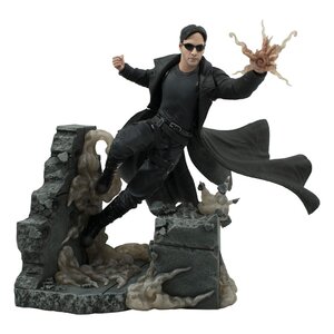 Preorder: The Matrix Gallery Deluxe PVC Statue Neo 25 cm