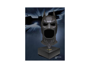 Batman The Dark Knight Bust 1/1 Special Edition Cowl 45 cm