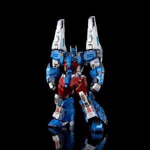 Preorder: Transformers Kuro Kara Kuri Action Figure Ultra Magnus 21 cm