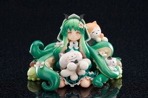 Preorder: CthulhuPVC Statue Meowthulhu Pajamas Party 10 cm