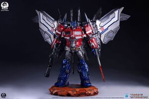 Preorder: Transformers Museum Scale Statue Optimus Prime Jet Convoy Edition 87 cm