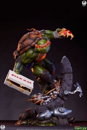 Preorder: Teenage Mutant Ninja Turtles Statue 1/3 Michelangelo Deluxe Edition 67 cm