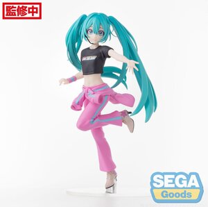 Preorder: Hatsune Miku x Love and Berry Dress Up and Dance! Desktop x Decorate Collections PVC Statue Hatsune Miku Berry Costume Ver. 17 cm
