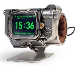 Preorder: Fallout Replica 1/1 Pip-Boy