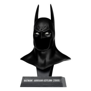 Preorder: Batman: Arkham Asylum DC Direct Mini Replica 1/3 Batman Cowl 19 cm