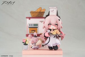 Preorder: Arknights Would You Like A Dessert? Mini Series PVC Statue Civilight Eterna 11 cm