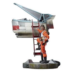 Preorder: Star Wars Premium Format Statue Luke Skywalker & X-Wing: Red Five, Standing By 76 cm