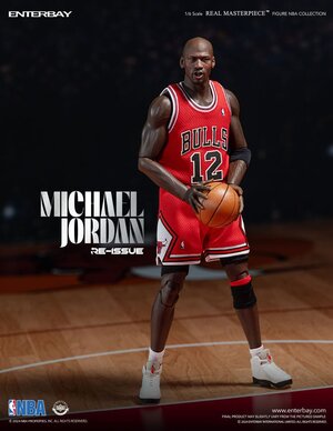 NBA Collection Real Masterpiece Actionfigur 1/6 Michael Jordan Im Back Edition Limited 30 cm