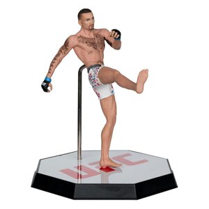 Preorder: UFC Posed PVC Statue Max Holloway 18 cm