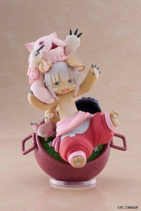Preorder: Made in Abyss: The Golden City of the Scorching Sun AMP+ PVC Statue Statue Nanachi My Treasure Reissue 16 cm