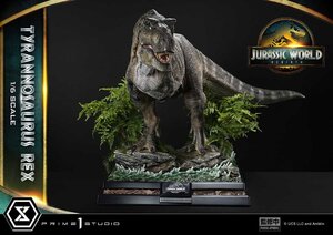 Preorder: Jurassic World Rebirth Legacy Museum Collection Statue 1/6 Tyrannosaurus Rex Bonus Version 94 cm