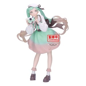 Hatsune Miku Holiday Memories PVC Prize Figure - Camera
