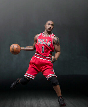 NBA Collection Real Masterpiece Action Figure 1/6 Derrick Rose 33 cm